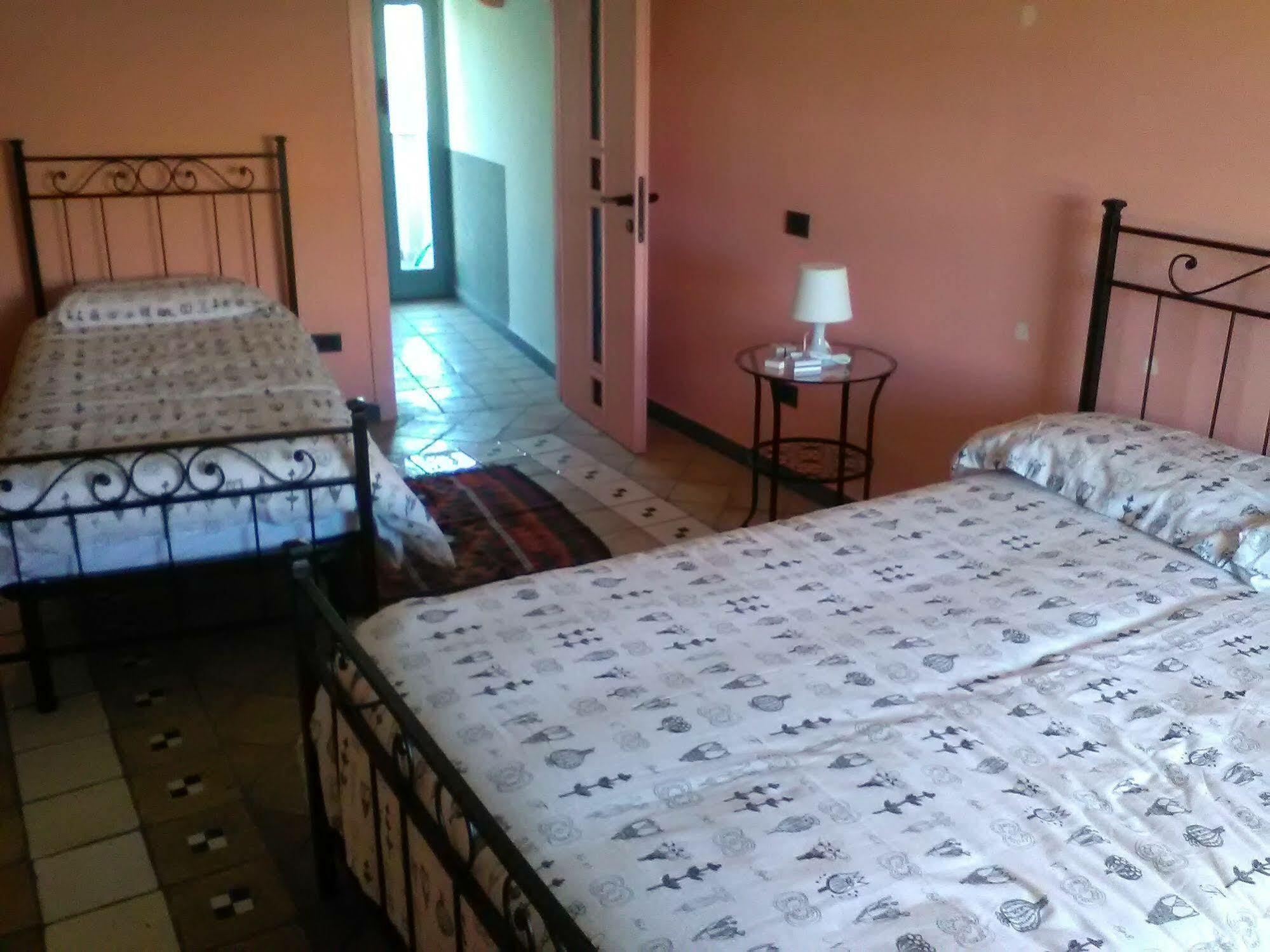 Marieta Rooms Сарцана Экстерьер фото